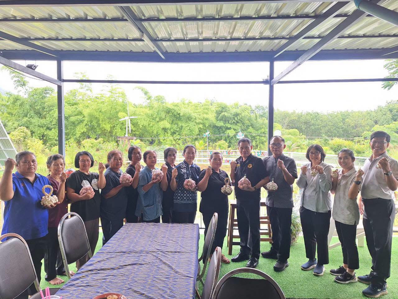 title - ผู้ตรวจราชการลงพื้นที่สำนักงานการปฏิรูปที่ดินจังหวัดหนองบัวลำภู ประชุมติดตามความก้าวหน้าของการดำเนินงาน ประจำปีงบประมาณ พ.ศ.2569